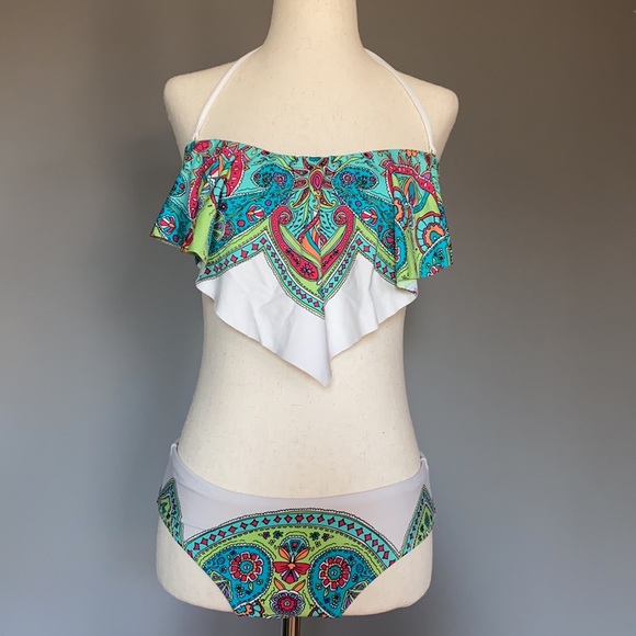 APT. 9 Boho Halter Ruffle Strap or Strapless Bikini - Picture 3 of 10